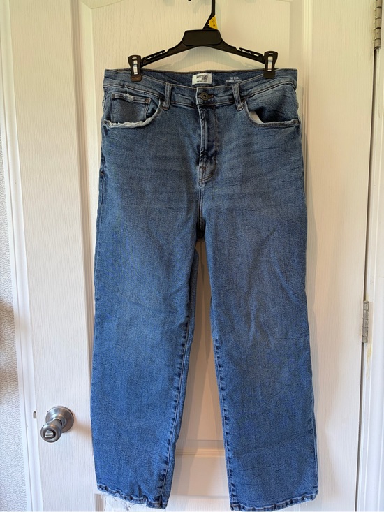 Kensie Denim - Kensie Medium Blue Straight Jeans